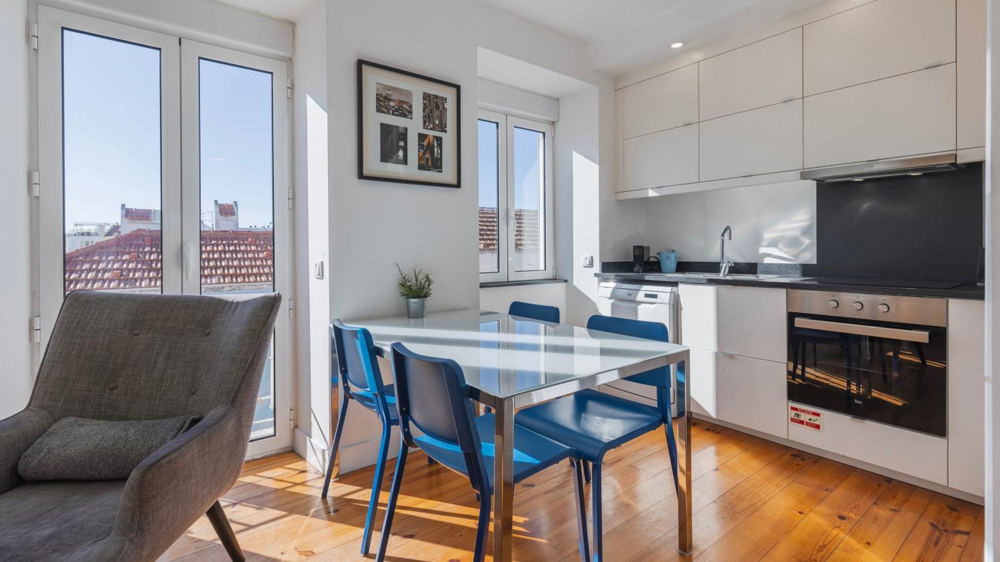 Comfort & Bright Apartment By Lovelystay Lisbon Exterior photo
